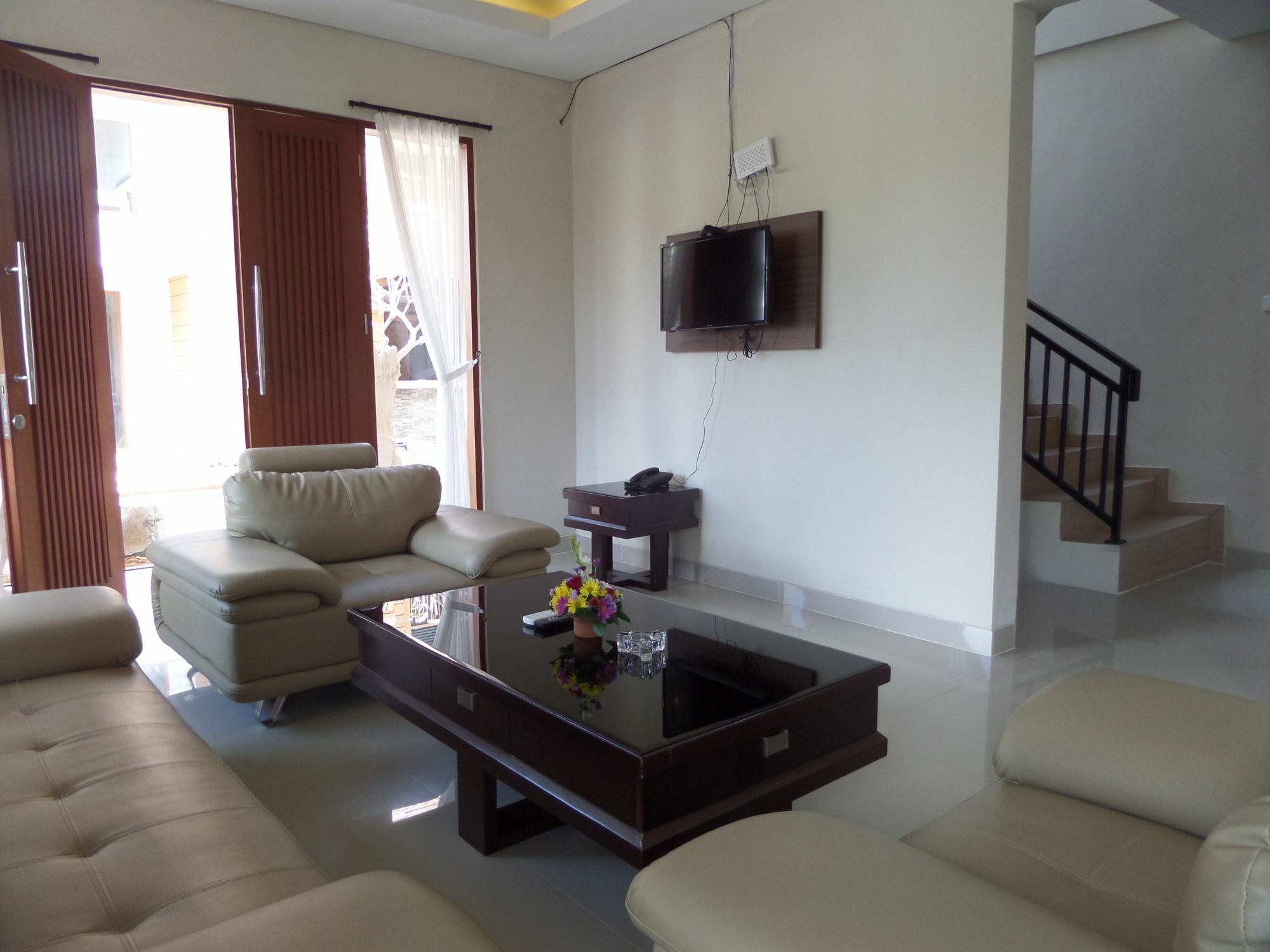 Royal Majesty Villas Кута Экстерьер фото